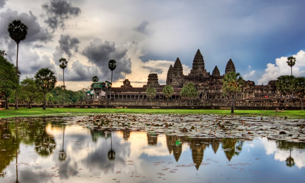Angkor Watt. Photo: Trey Ratcliff / flickr