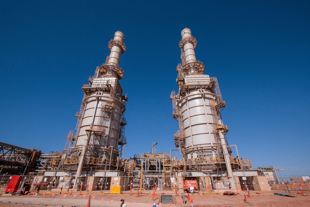 Thumbnail for Chevron slashes 1200 Gorgon jobs