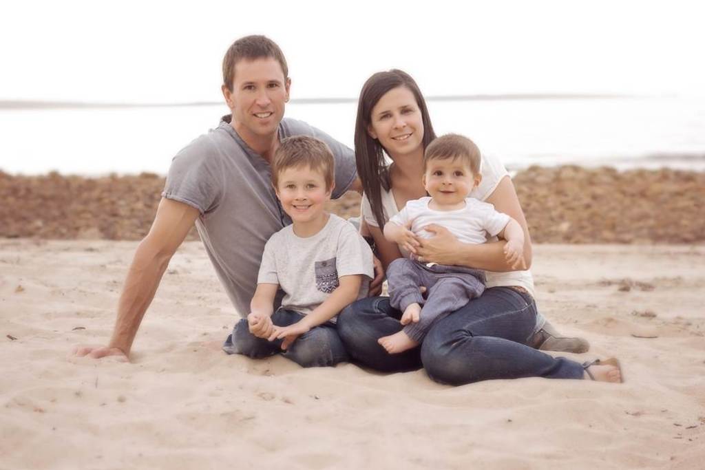 Thumbnail for Melissa Little grieves as police confirm husband shot sons