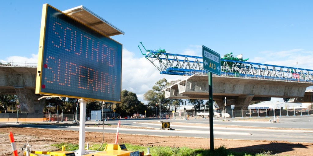 Thumbnail for Govt to review Superway in bridges audit