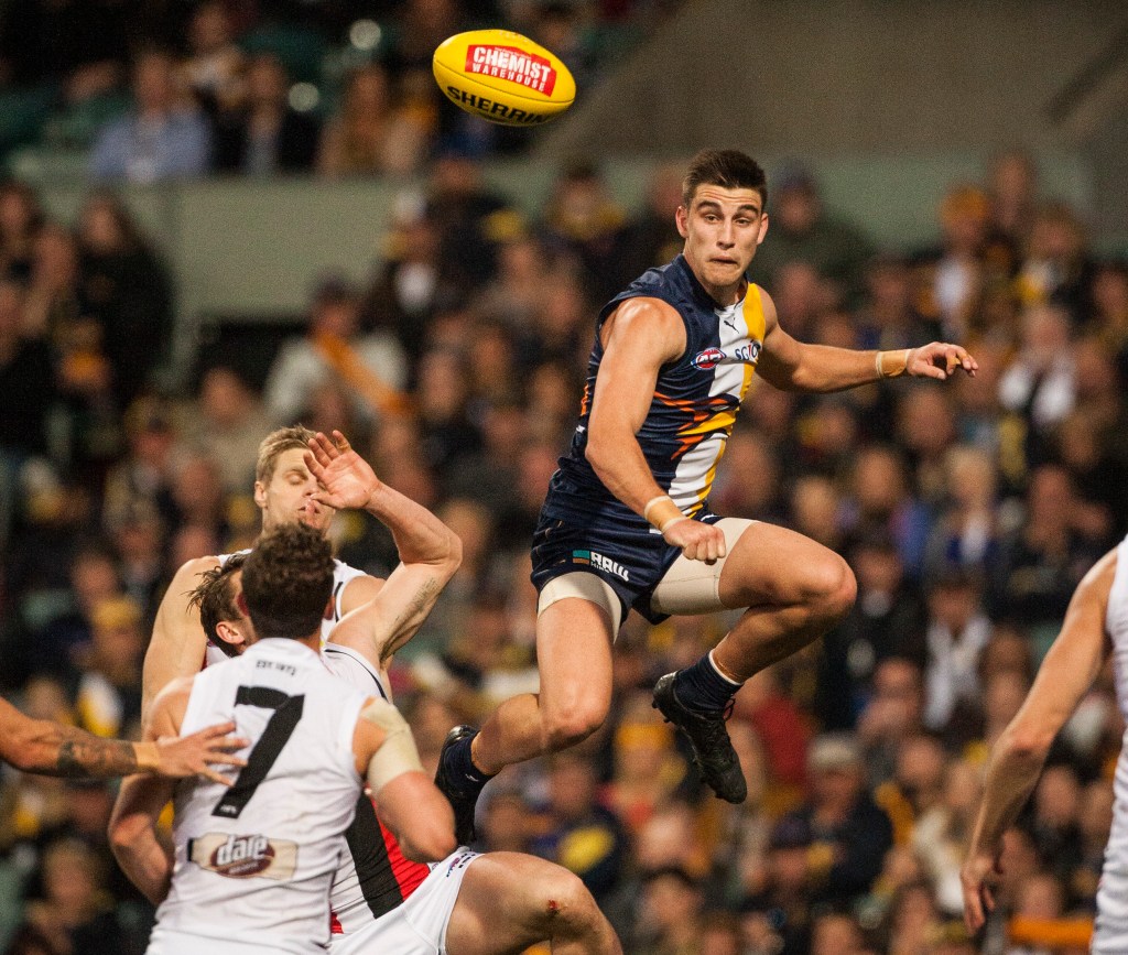 Thumbnail for Simpson cool on McGovern’s ruck bid