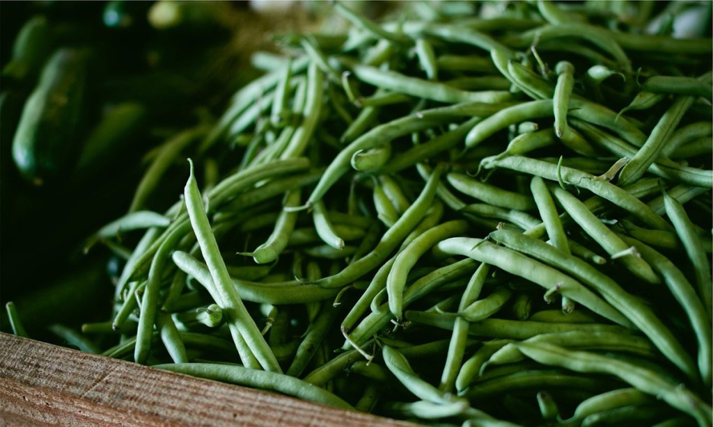 Thumbnail for Fresh at the markets: Stringless beans
