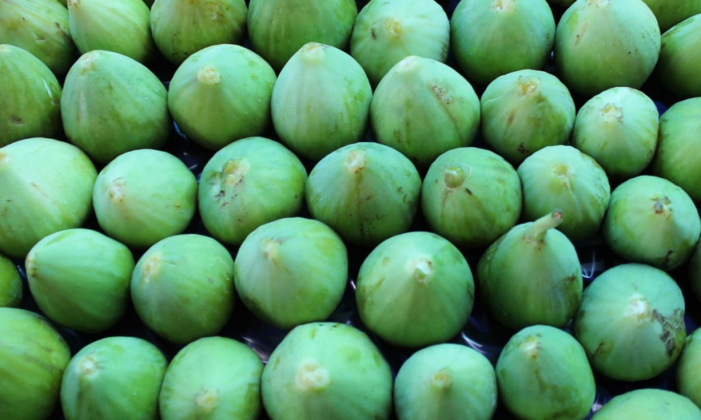 Thumbnail for Fresh at the markets: Figs