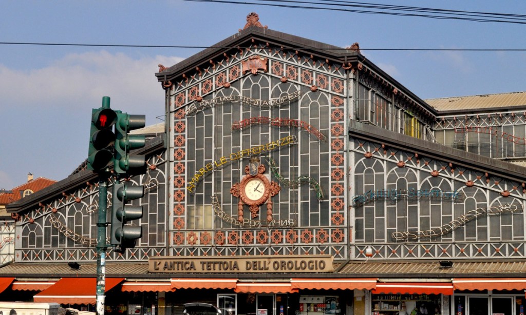 Porta Palazzo Market in Turin. Photo: Phil Beard/flickr
