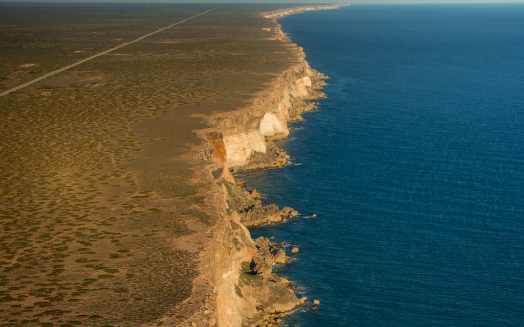 Thumbnail for Regulator drawn into fight over Bight oil drilling
