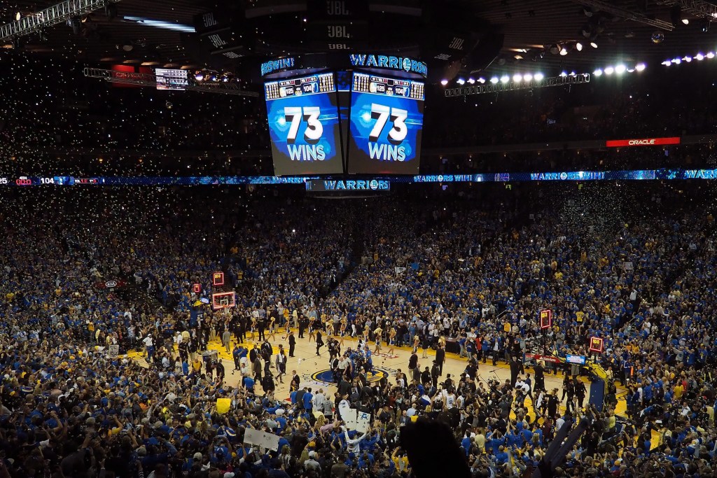 Thumbnail for Golden State of nirvana as Bogut makes history
