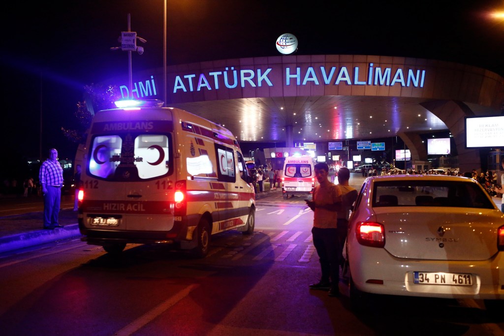 Thumbnail for Suicide bombers kill dozens at Istanbul airport