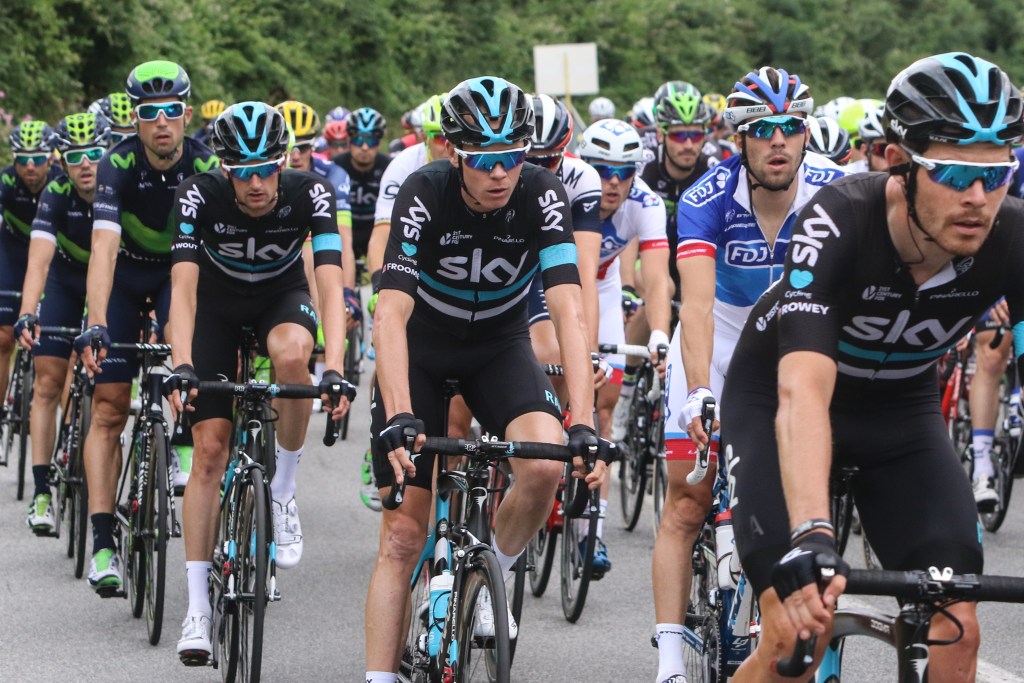 Thumbnail for Cavendish grabs tight stage three Tour win