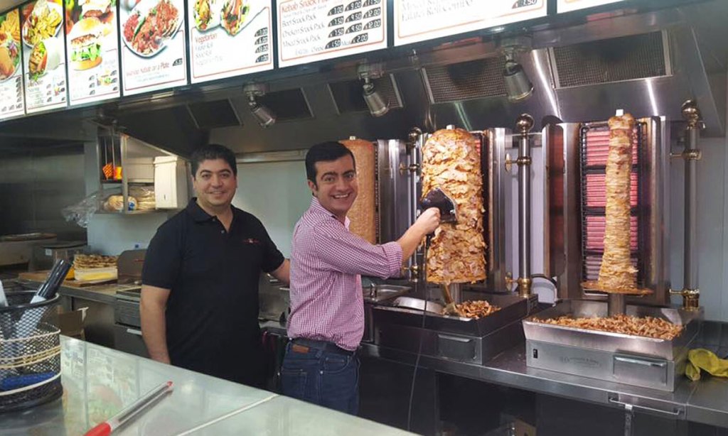 Thumbnail for Kebab lovers unite behind Sam Dastyari