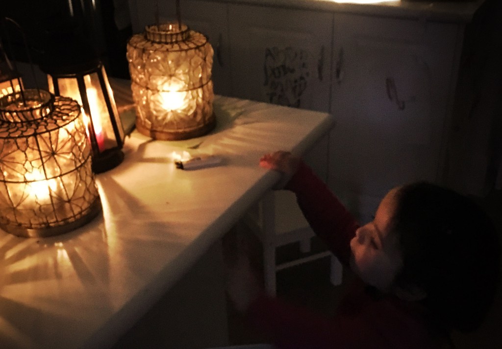 "Happy Birthday to you..." Tom's daughter senses the occasion, but picks the wrong one. 