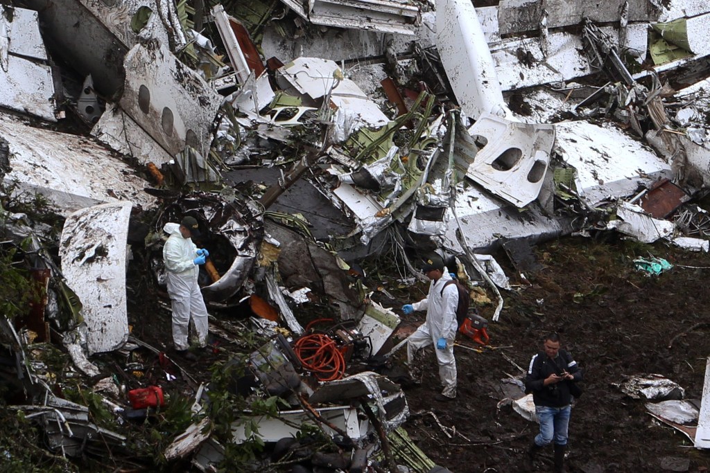 Thumbnail for Plane in Colombia crash ran out of fuel
