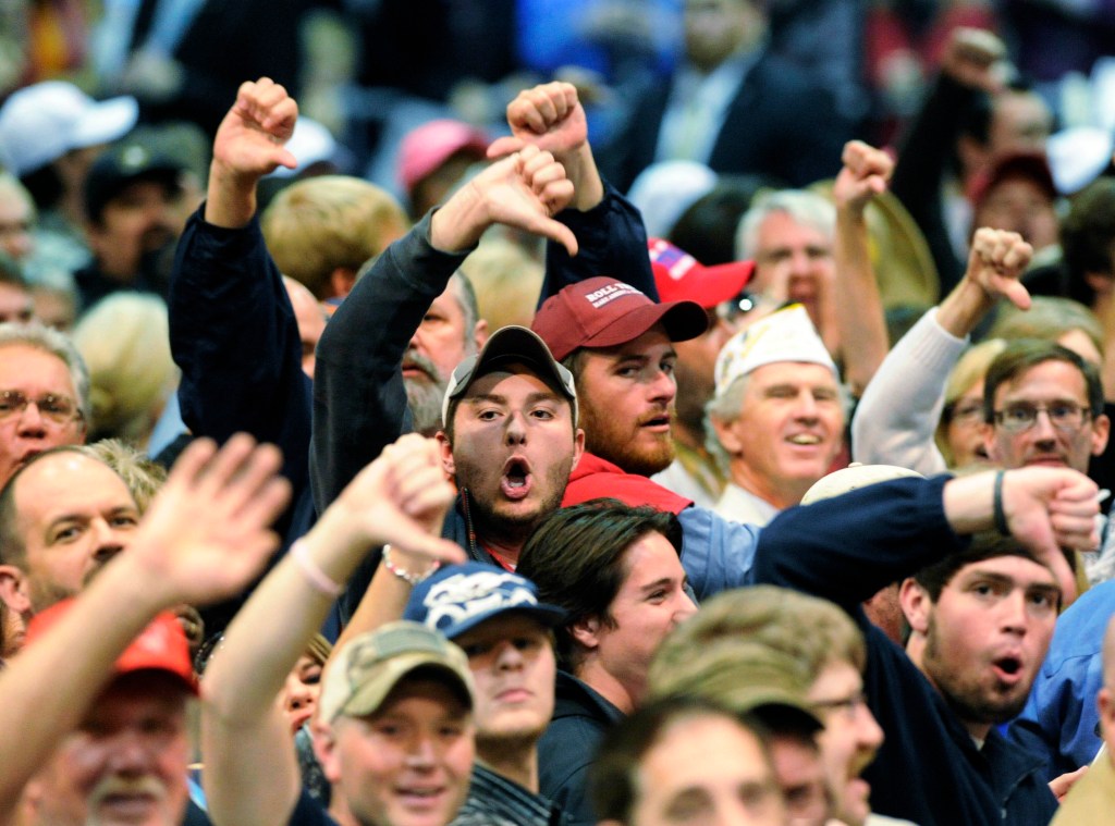 Trump supporters "boo" members of the media during a campaign stop in Birmingham, Alabama, in December. Photo: AP/Eric Schultz