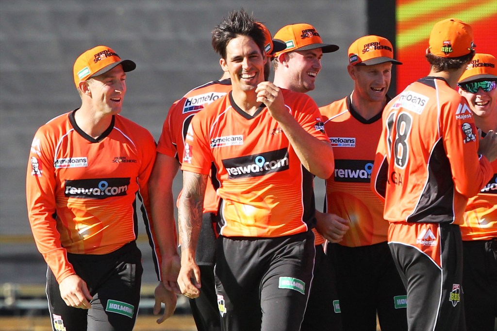 Thumbnail for Mitch monsters Melbourne as Scorchers storm into final