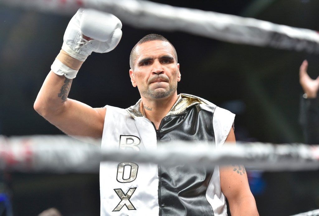 Thumbnail for Fight goes on as Mundine appeal looms over Adelaide showpiece