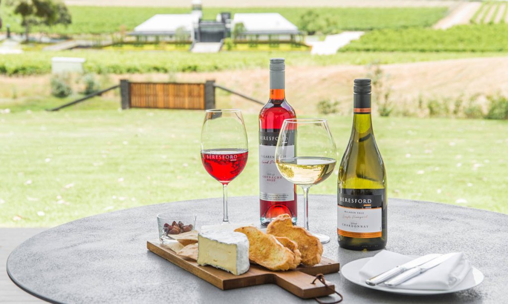 Thumbnail for Lavish Lawn Days in the south, Fork in the west