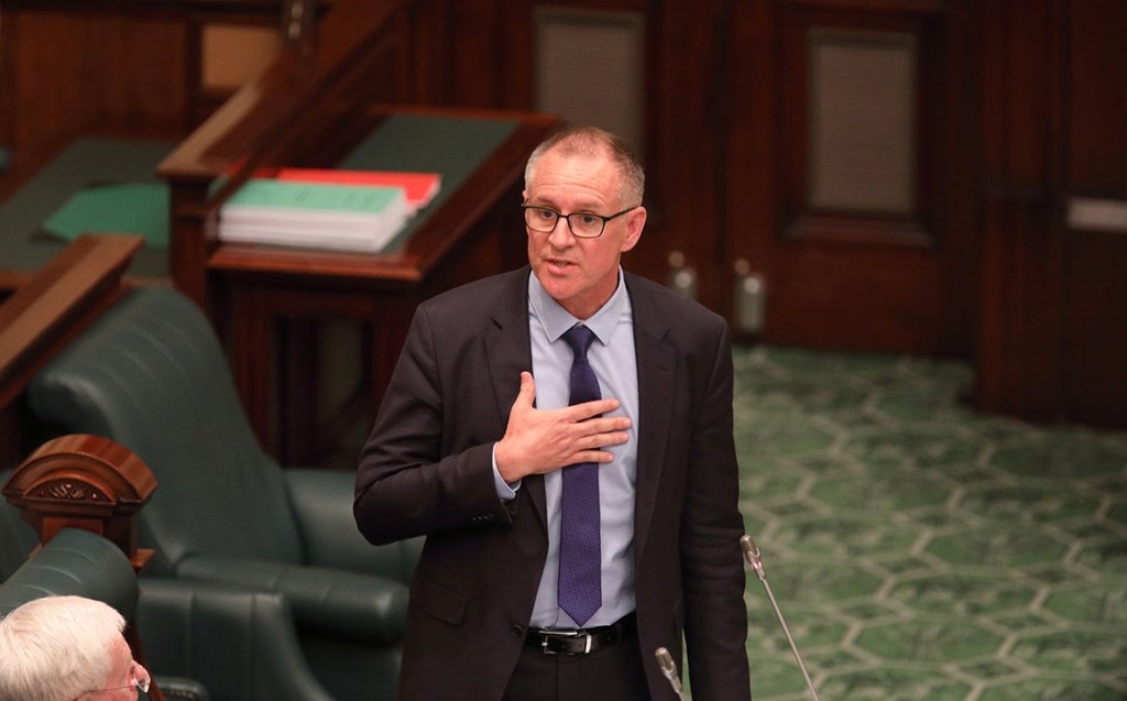 Thumbnail for Take over power station, EDB advises State Govt