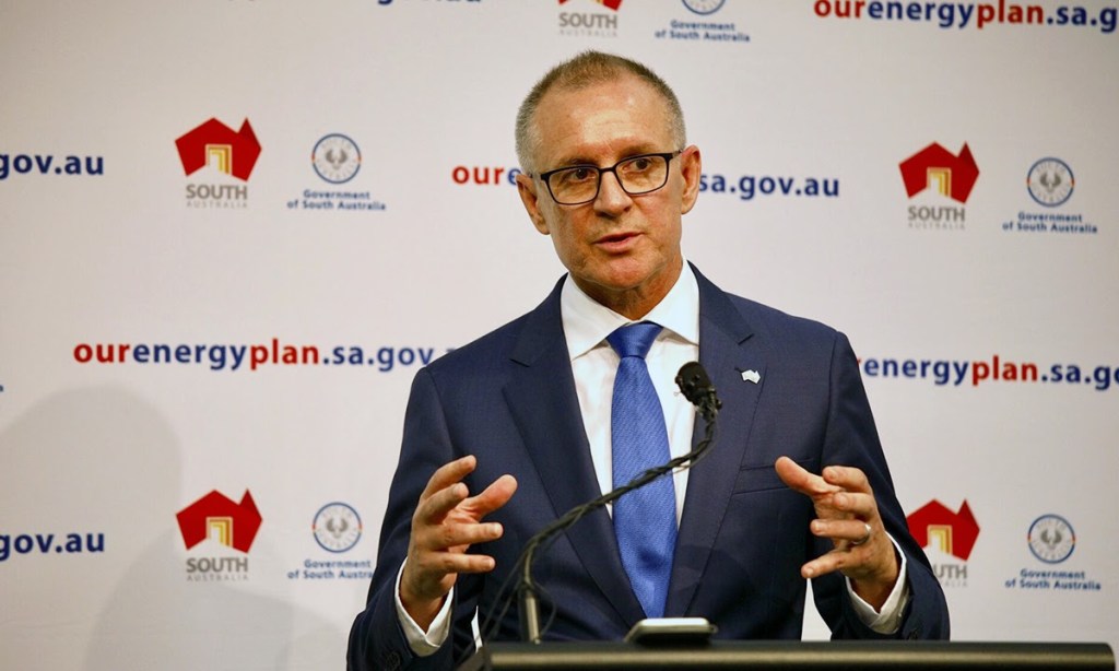 Premier Jay Weatherill admits diesel generators could save SA from blackouts next summer. Photo: Tony Lewis/InDaily