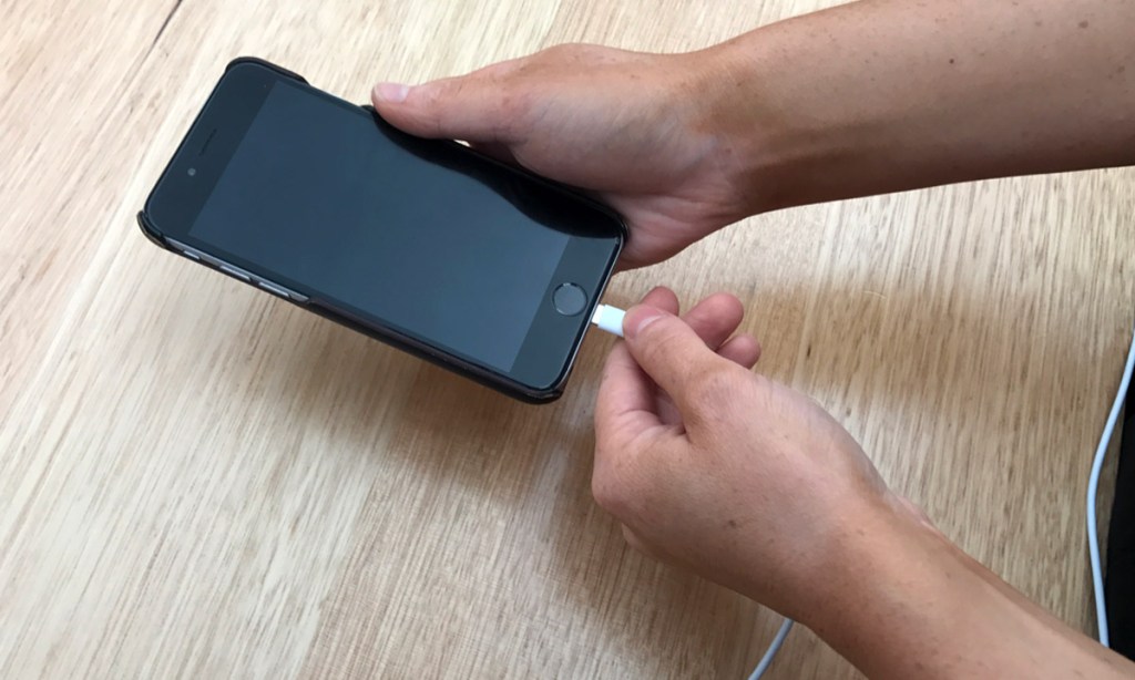 Thumbnail for Council to investigate phone charging stations across the city