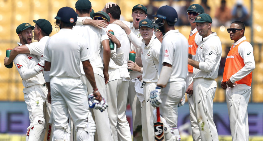 Thumbnail for “Poor form”: Barbs fly as Cricket Australia rules out mediation in pay impasse