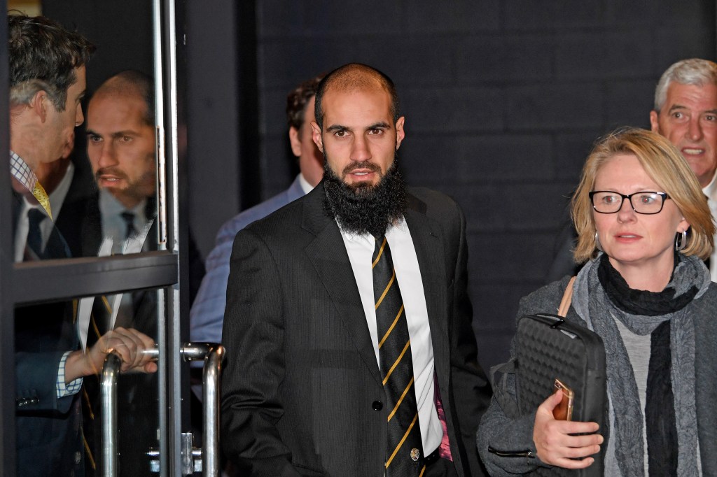 Thumbnail for AFL praises Houli as it buries his two match ban