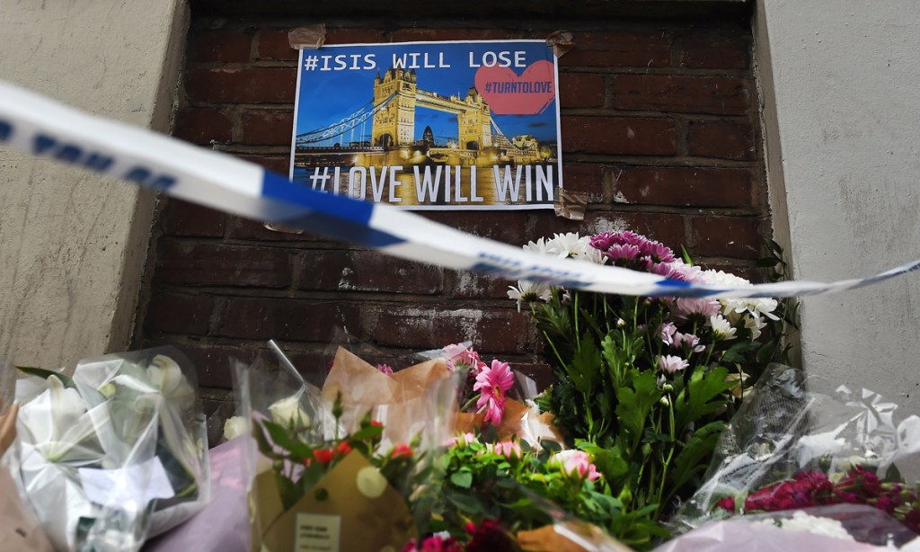Thumbnail for Trump under fire for London terror tweet