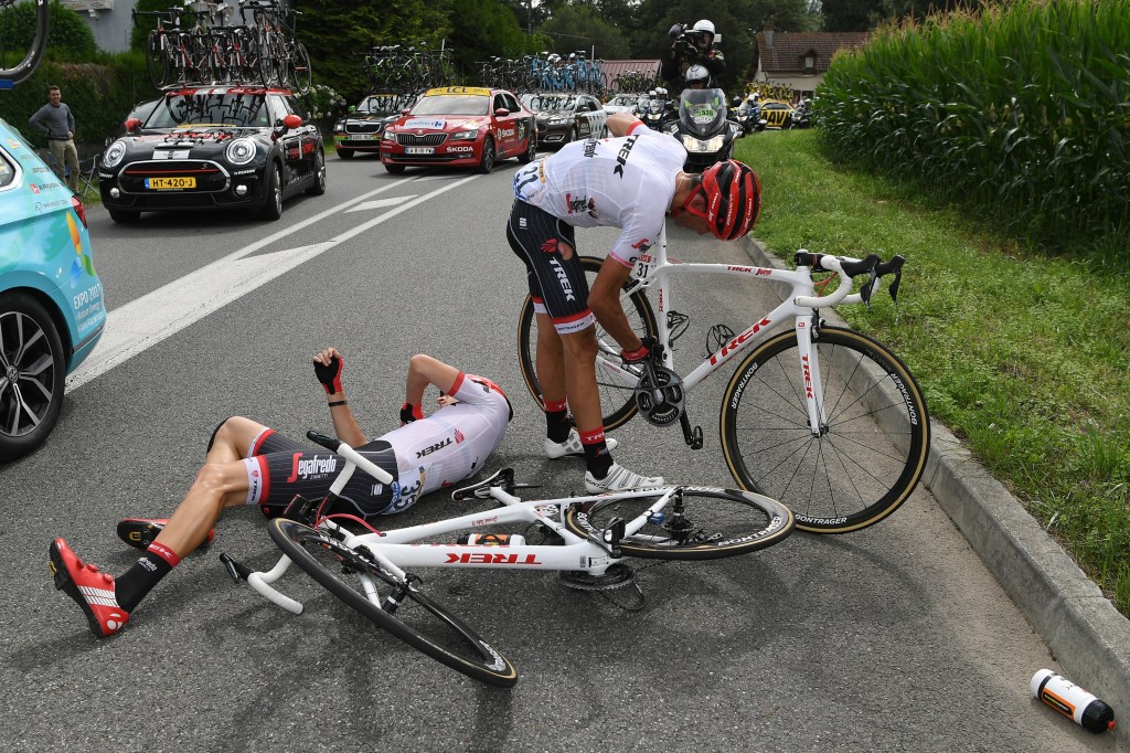 Thumbnail for Matthews hangs in as Kittel takes another stage