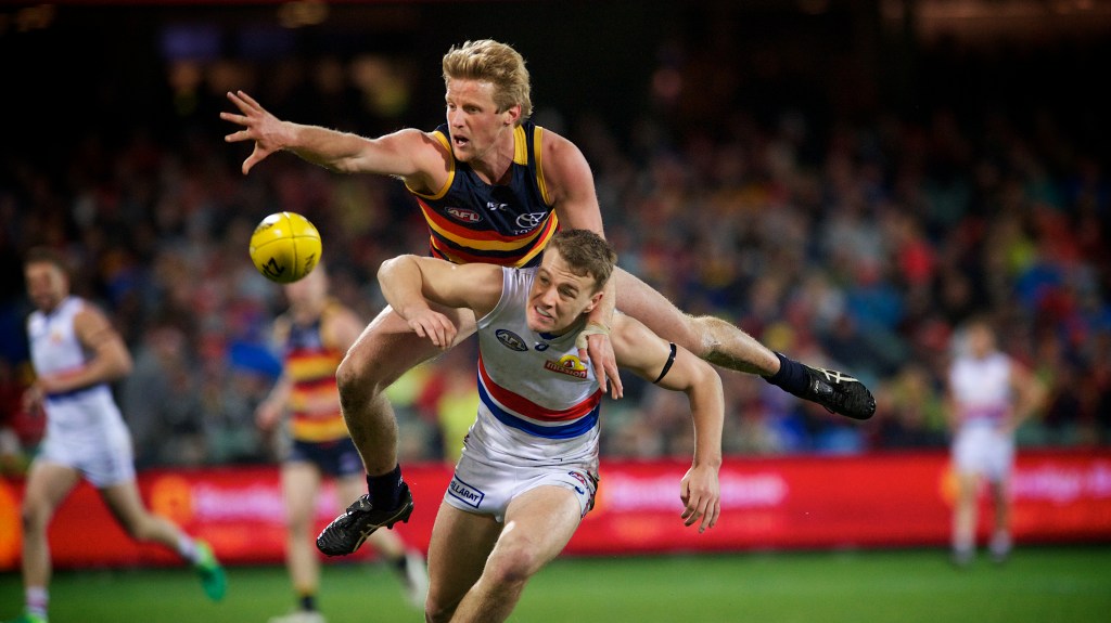 Rory Sloane, like the Crows, was all over the Dogs in the second half. Photo: Michael Errey / InDaily