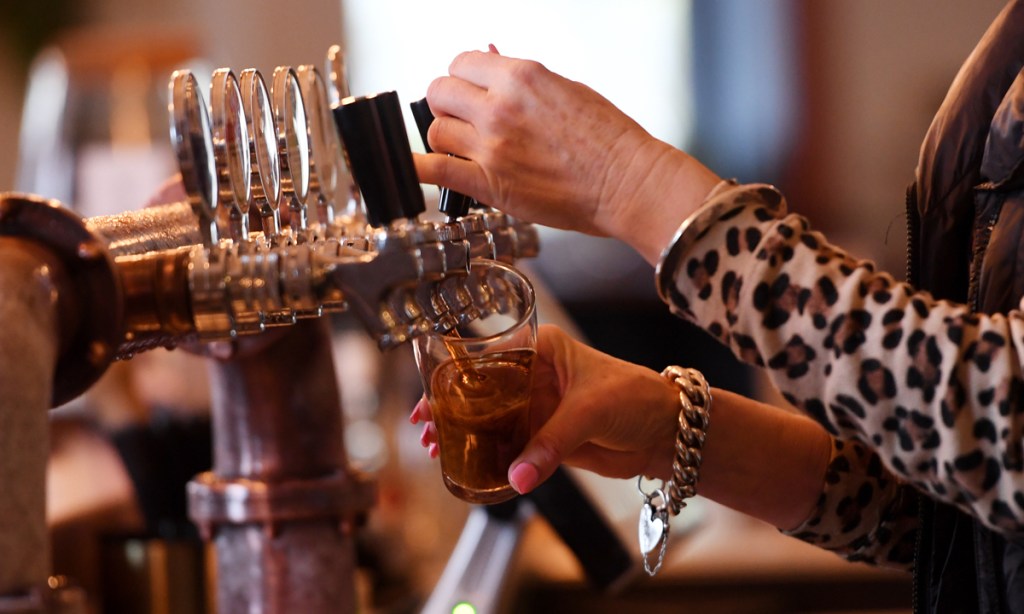 Slightly more people are drinking full-strength beer. Photo: AAP