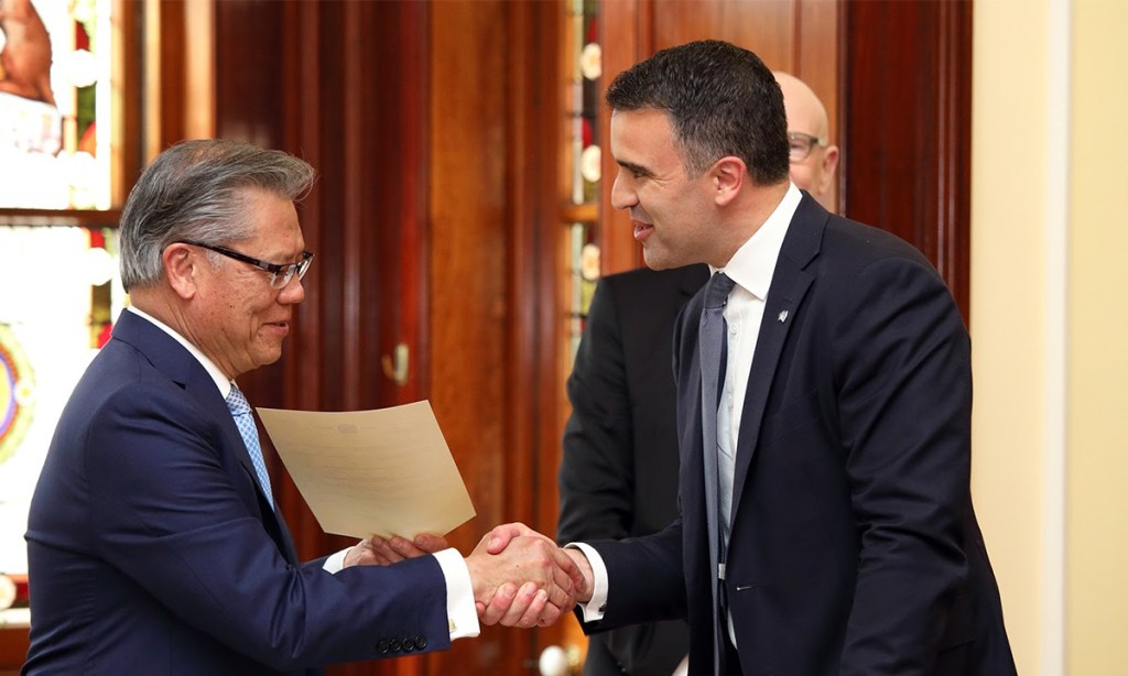 Peter Malinauskas during his swearing-in as Mental Health Minister last week. The Australian Borderline Personality Disorder Foundation is urging the new minister to match a $10 million Liberal Party policy to improve access to treatment. Photo: Tony Lewis / InDaily 
