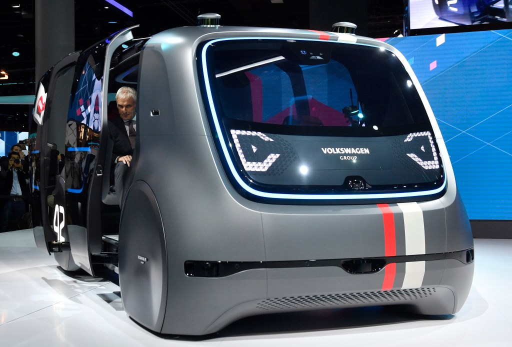 Thumbnail for Euro carmakers face the post-petrol world