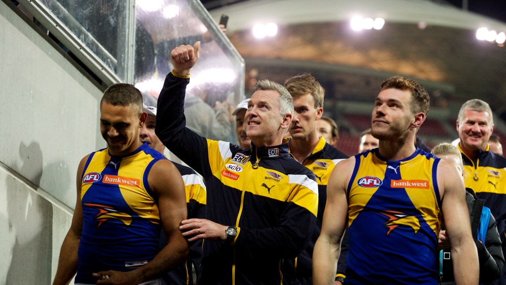 "Better luck next year!" Adam Simpson farewells the Adelaide Oval crowd on Saturday night. Photo: Michael Errey / InDaily