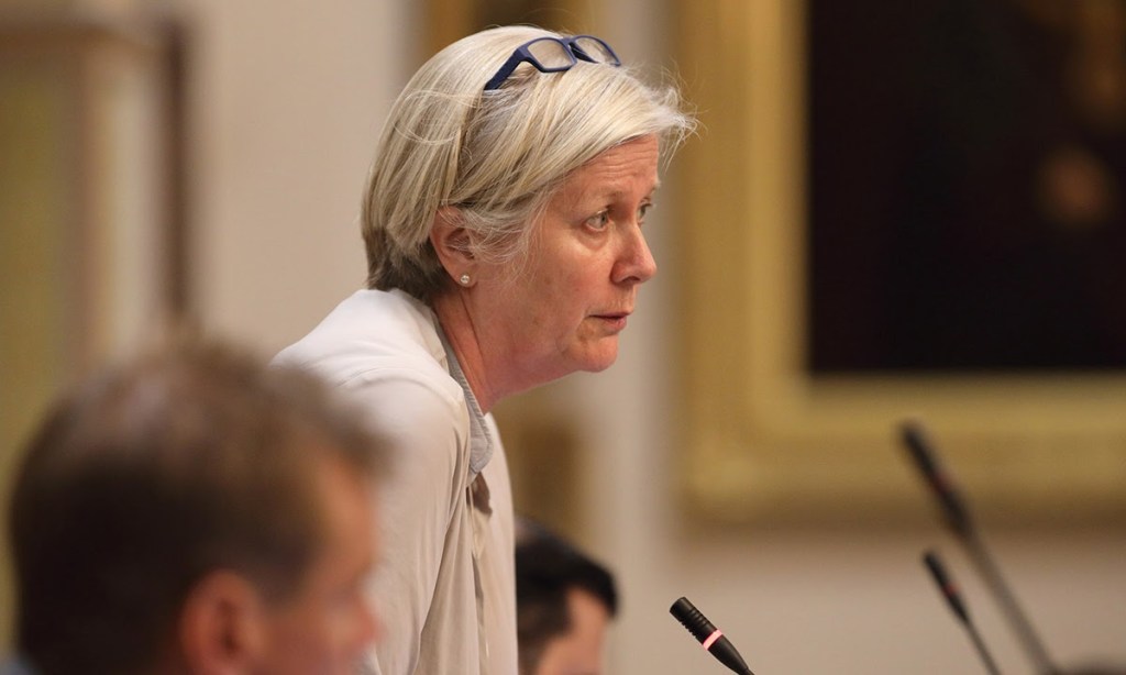 Thumbnail for Councillors seek Govt U-turn on tram extension