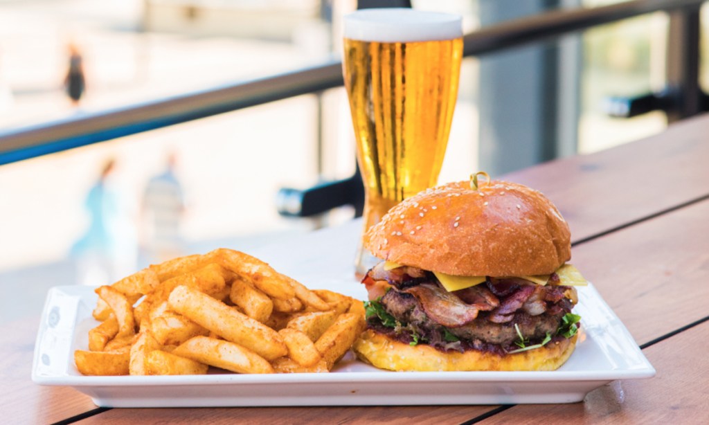 Thumbnail for SA’s ‘best pub burger’ can be found by the beach