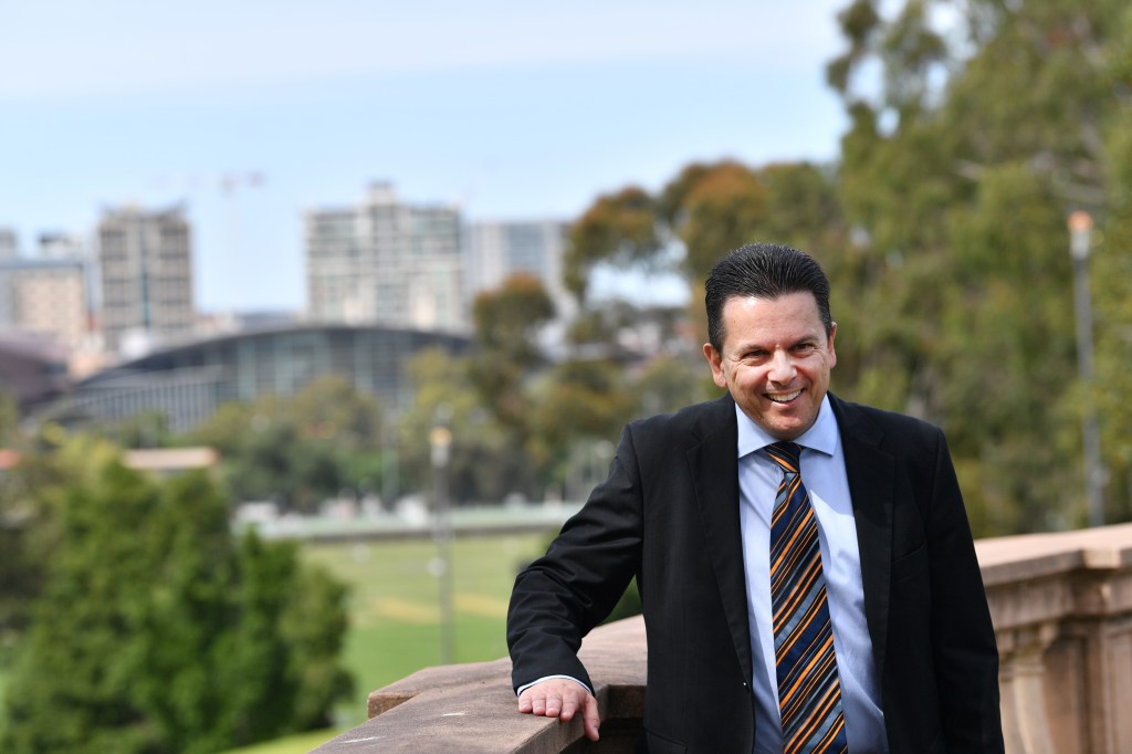 Thumbnail for ‘The two-party system is broken’: Xenophon on board with broad constitutional reform
