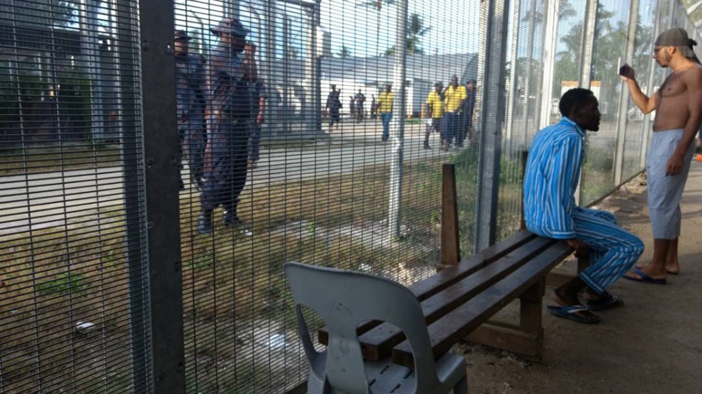 Thumbnail for PNG police move in on Manus Island men