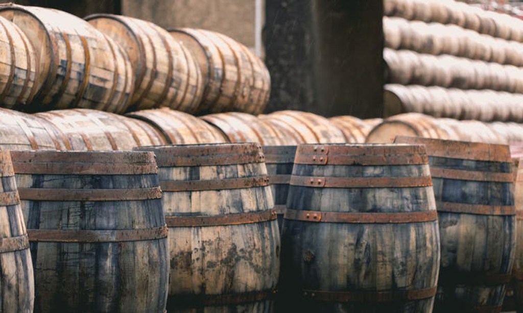 Thumbnail for Can you make a 10-year malt whisky in weeks?