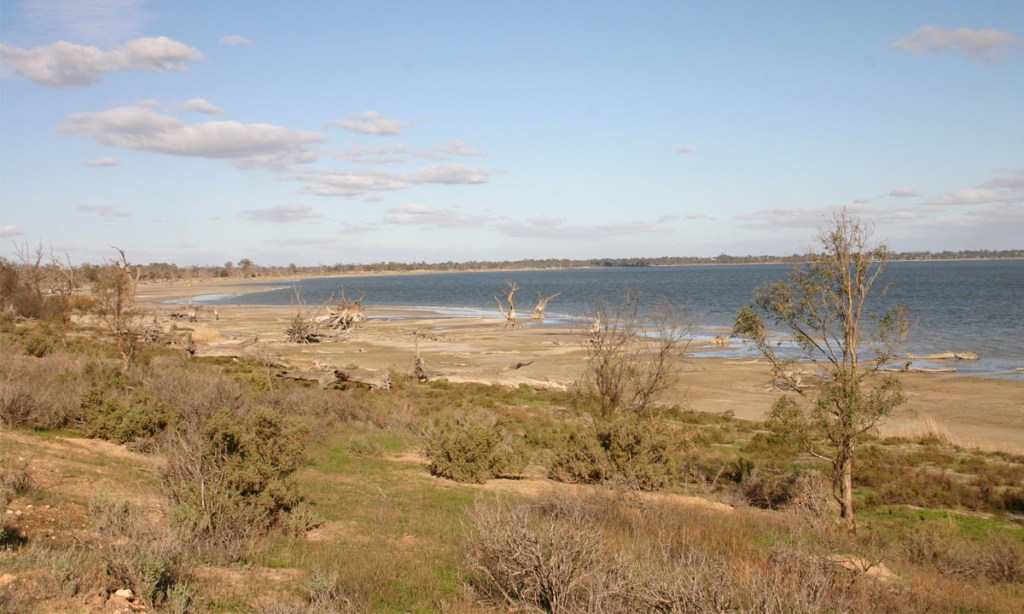 Thumbnail for Upstream rorting threatens the life of the River Murray