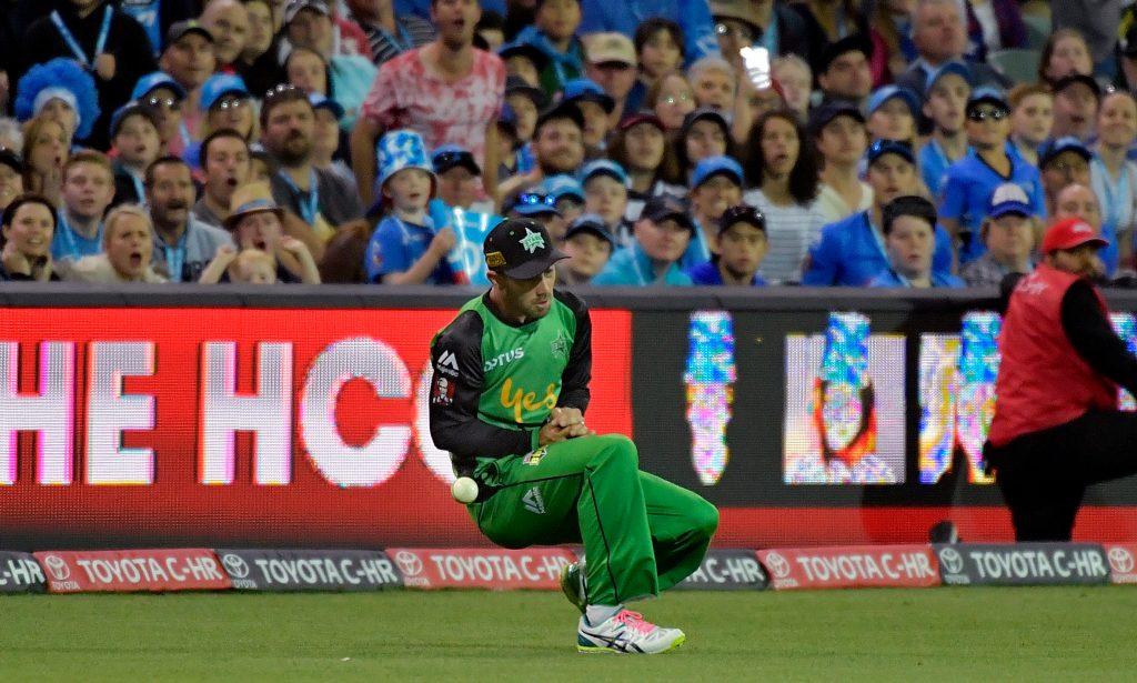 Thumbnail for Dropped Maxwell makes statement as Strikers go top