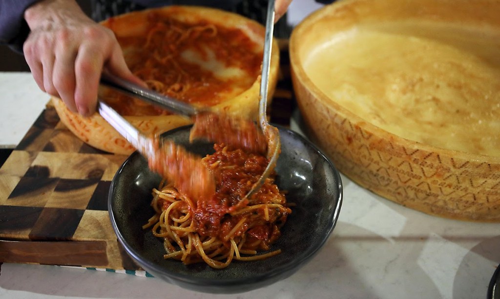 Thumbnail for Adelaide diners won over by cheesy food trend