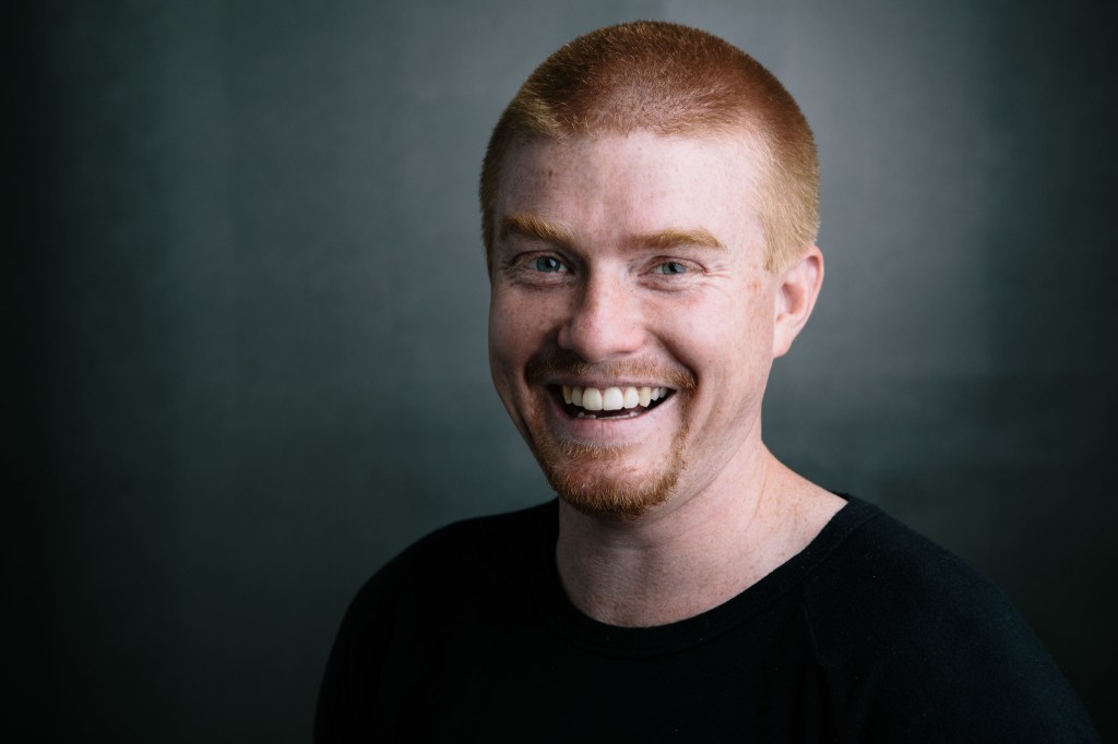 Thumbnail for Podcast: The Aussie comedian determined to be sent to Mars