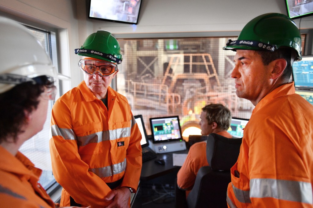 Thumbnail for Olympic Dam ramping up as Weatherill pushes jobs and energy message
