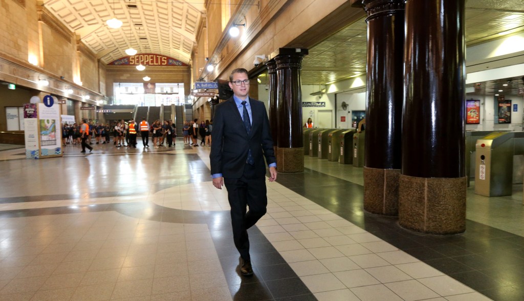 Thumbnail for Govt on track to deliver more train services