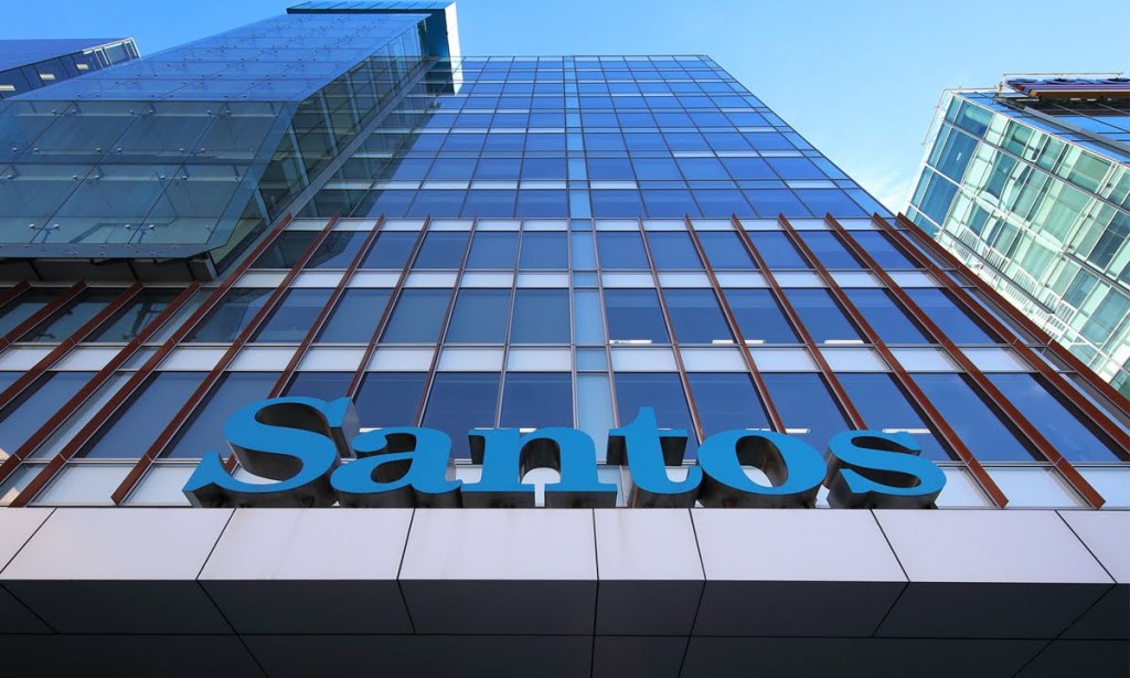 Thumbnail for Santos production up as sluggish oil prices hinder revenue growth