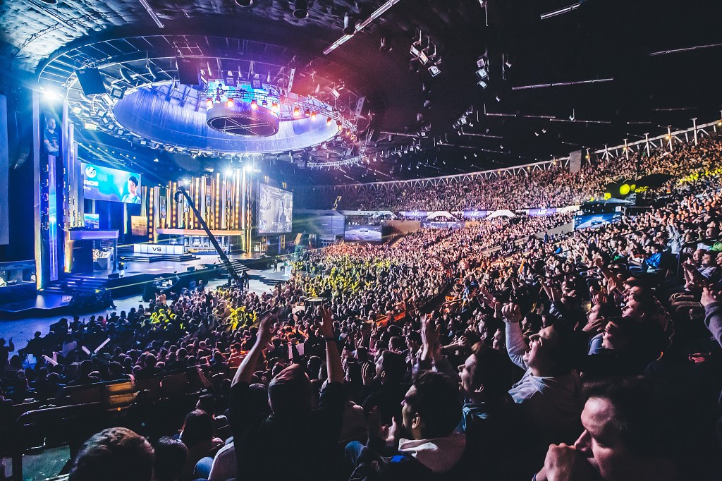 Thumbnail for Crows’ esports team falls short against world’s best