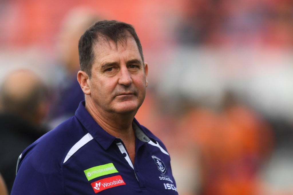 Thumbnail for Fremantle backs under-fire coach