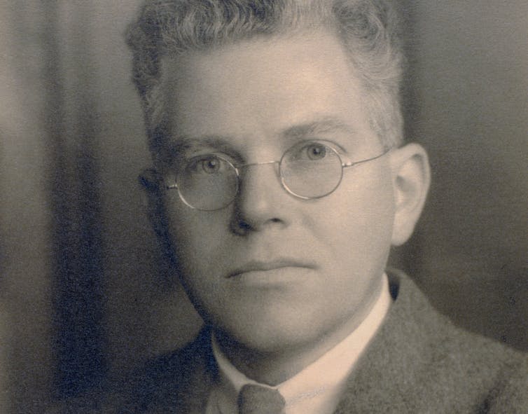 Mark Oliphant in 1939. From a collection at the National Portrait Gallery, Canberra. Gift of Ms Vivian Wilson 2004