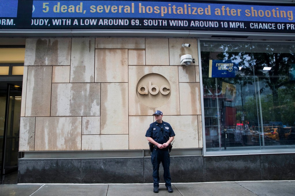 Thumbnail for Newsroom killings: Suspect had feud with paper