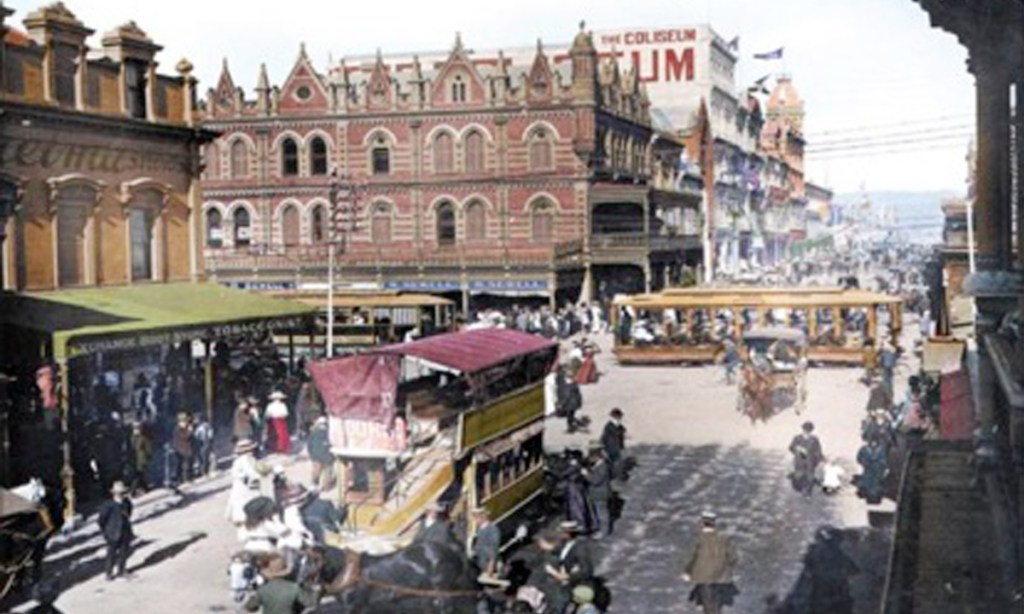 Thumbnail for Bid to return Beehive building’s historic balcony