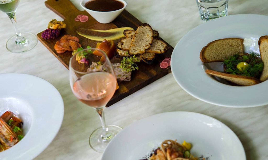 Thumbnail for Ruby chocolate, lunch with Mismatch, Oggi turns three