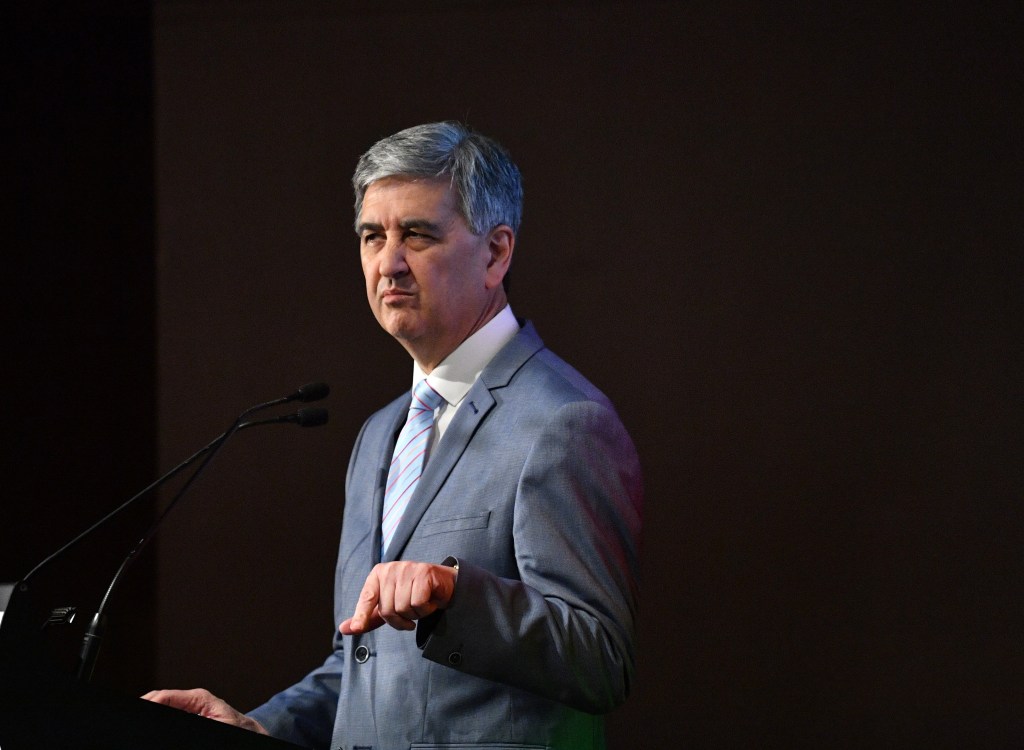 Thumbnail for Sluggish housing market hits budget surplus